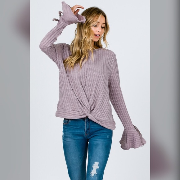 💕🛍LAST 1! Lilac Bow Flare Sleeve Sweater - Picture 6 of 7